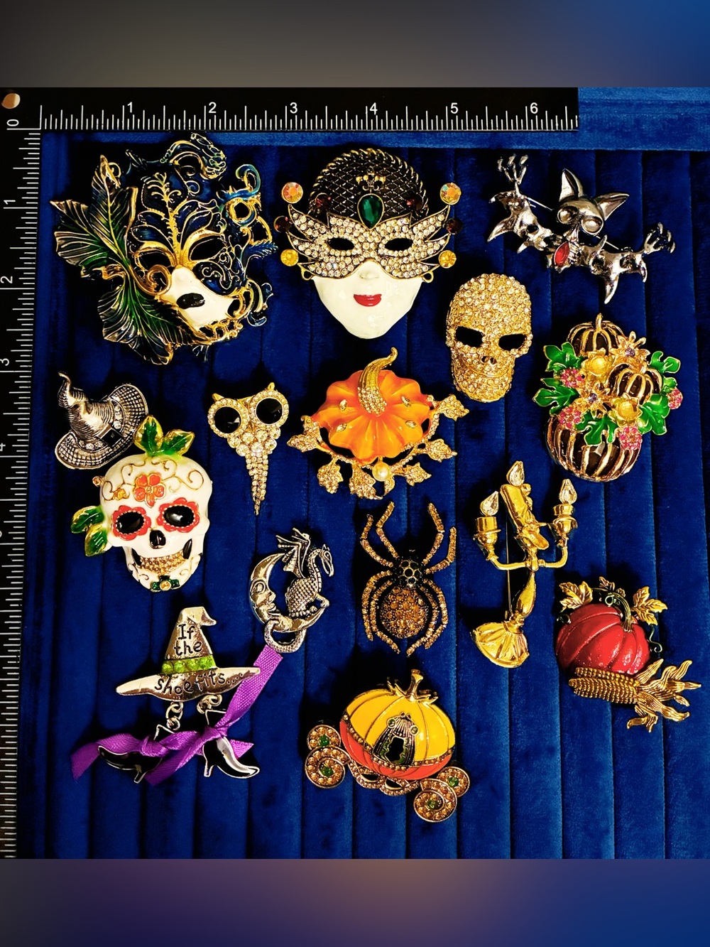 15pcs Halloween Brooch Pin Lot Skull Bat Pumpkin Spider Witch Mask Mixed